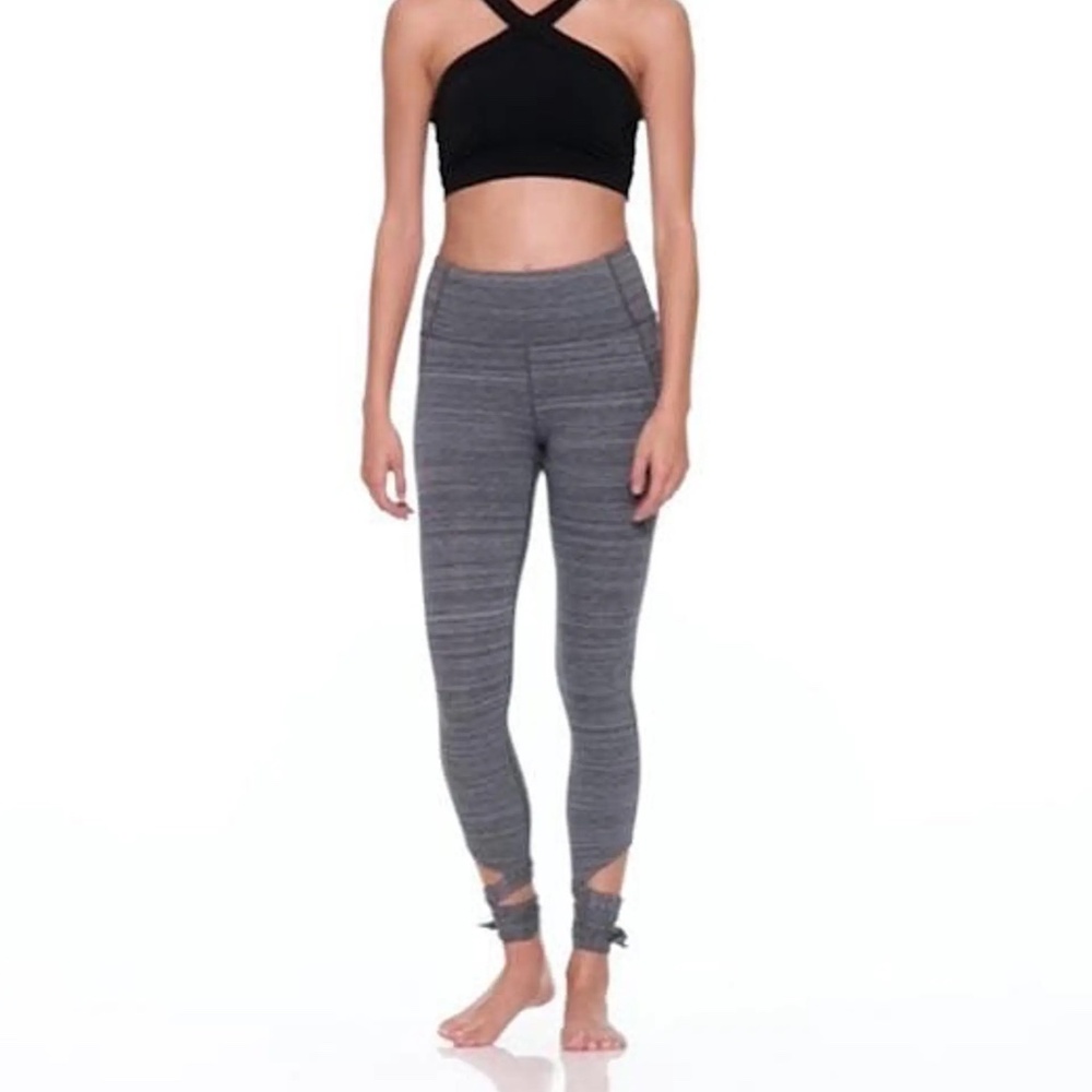 GapFit Performance Cotton grey spandex with ballerina leg ties ( Small ) Ballet